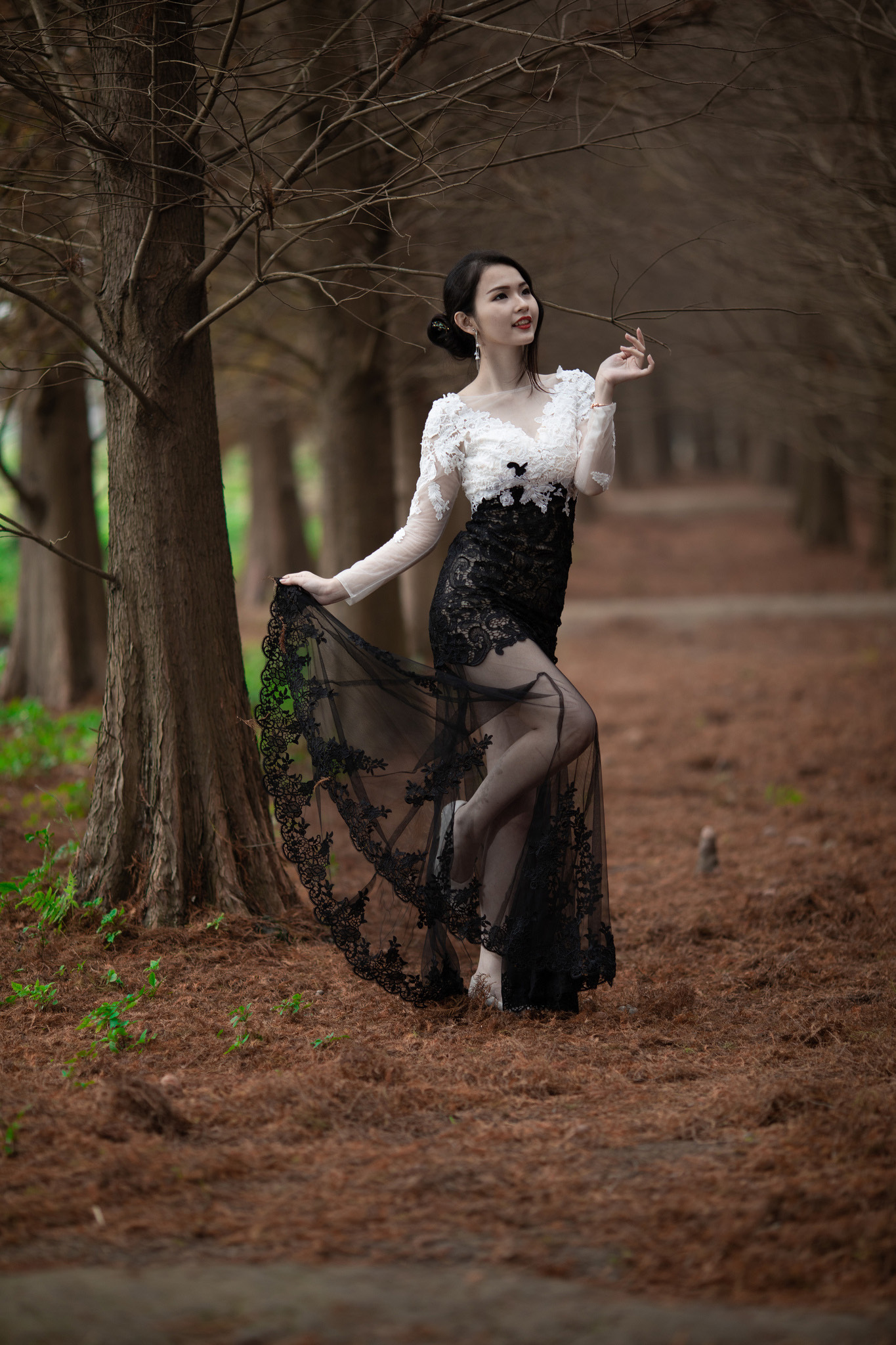 沈秋國作品  邻家女孩杨宓凌